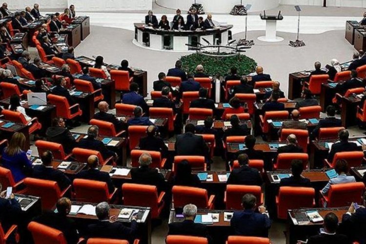 Milletvekili ara&ccedil;ları kırmızı ışıkta ge&ccedil;ebilecek!