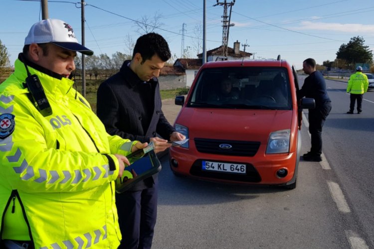 Ala&ccedil;am'da kış lastiği denetimi
