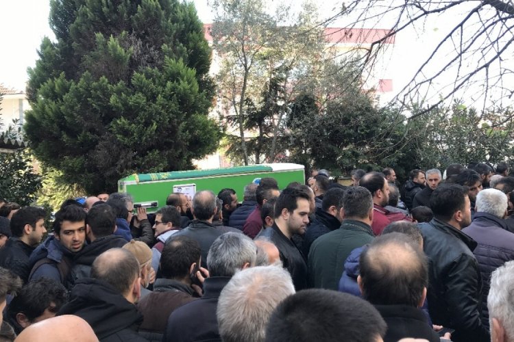 Siyan&uuml;r ile intihar eden gen&ccedil; son yolcuğuna uğurlandı