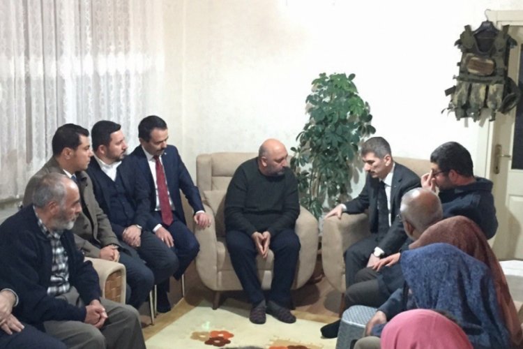 İ&ccedil;işleri Bakanı Yardımcısı İnce, şehit ailesini ziyaret etti