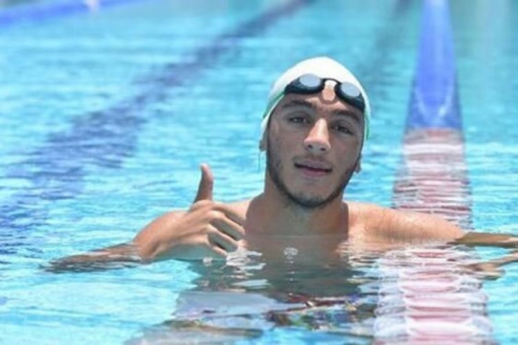 Milli y&uuml;z&uuml;c&uuml; &Uuml;mitcan G&uuml;reş Avrupa &uuml;&ccedil;&uuml;nc&uuml;s&uuml; oldu