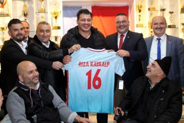 Rıza Kayaalp, Bursa'da engellilerin hayalini ger&ccedil;ekleştirdi