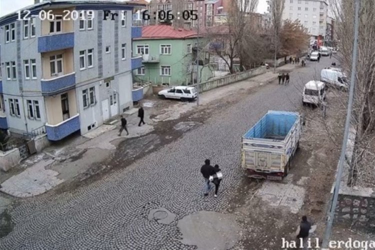 Lise &ouml;ğrencisini ka&ccedil;ırmaya &ccedil;alışanlar yakalandı