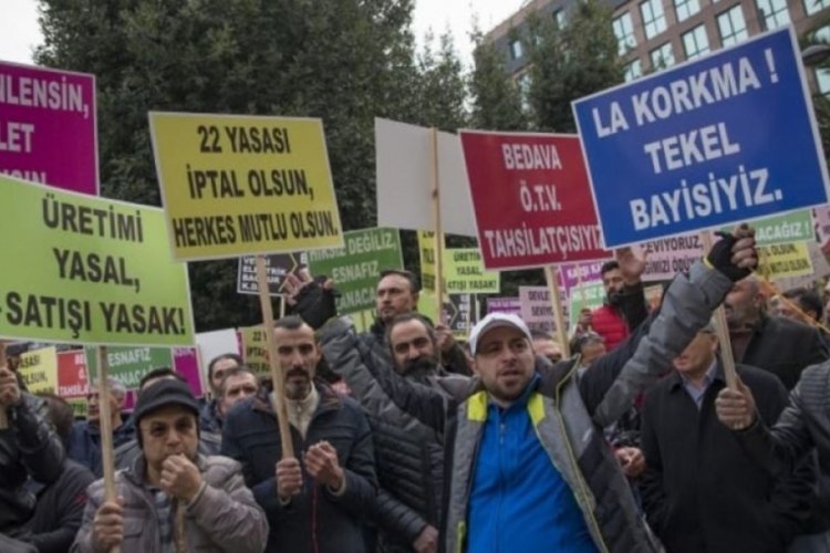 Tekelciler isyanda! "İki saat daha satış izni verilsin"