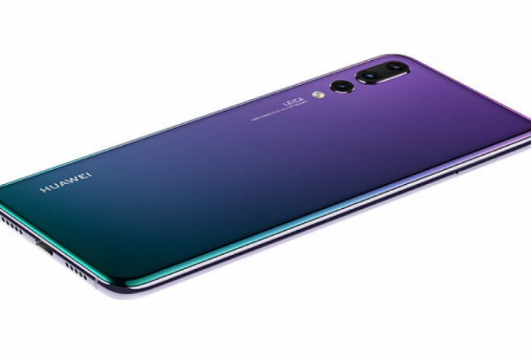 Huawei'den "akıllı telefon pazarını bırakıyorduk" a&ccedil;ıklaması