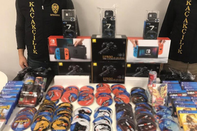 Dubai'den gelen ka&ccedil;ak&ccedil;ılara operasyon