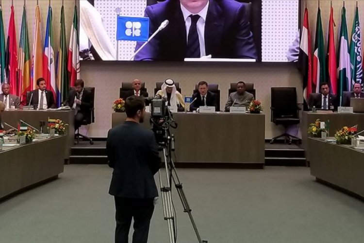 OPEC toplantısında Suudiler şaşırttı, Ruslar kazandı