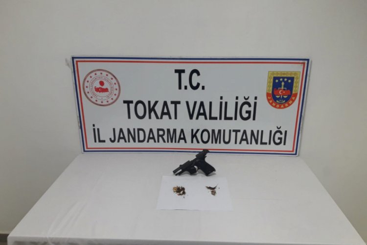Esrar operasyonunda 2 g&ouml;zaltı
