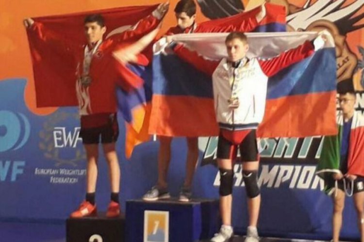 Milli sporculardan Avrupa Halter Şampiyonası'nda 9 madalya