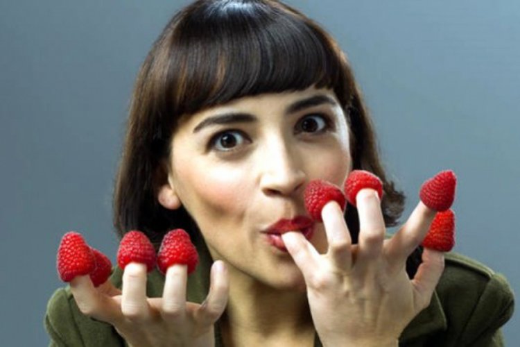 Amelie m&uuml;zikali, T&uuml;rkiye'ye geliyor! Bursa'da da sahnelenecek