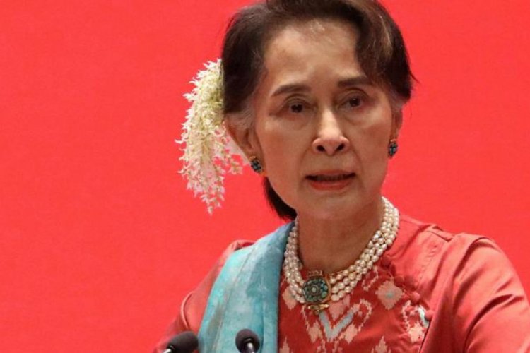 Myanmar lideri Suu Kyi soykırım iddialarına cevap verecek
