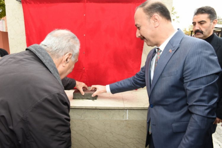 Yardımseverlerin yapacağı iki okulun temeli atıldı