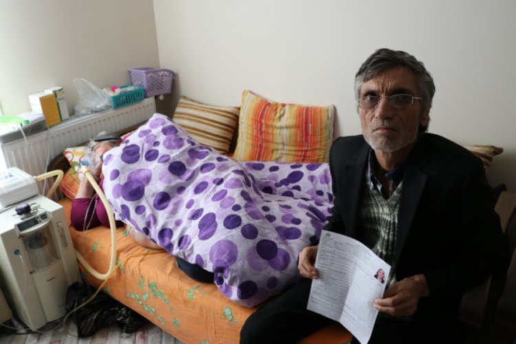 Oksijen makinesini kullanamadan hayatını kaybetti