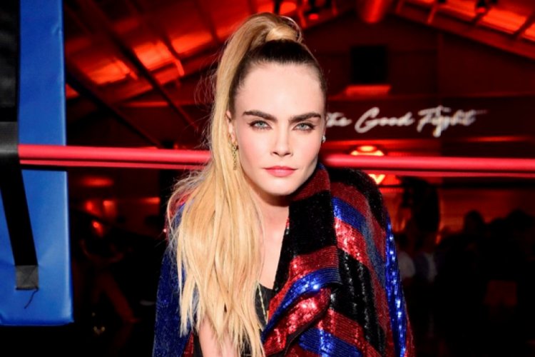 Cara Delevingne'in hesabı hack'lendi