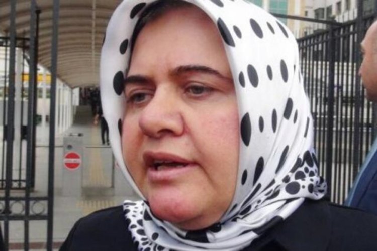 Kocasının 21 kez bı&ccedil;akladığı Ayşe: Yarım kalanı tamamlamak isterler