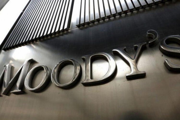 Moody's, Avrupa bankalarının g&ouml;r&uuml;n&uuml;m&uuml;n&uuml; "negatife" &ccedil;evirdi