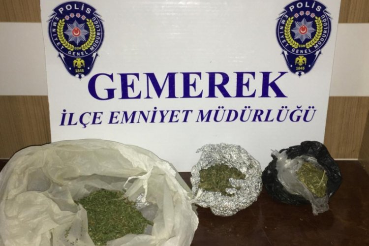 Uyuşturucu etkisinde ara&ccedil; kullanan s&uuml;r&uuml;c&uuml;ye ceza