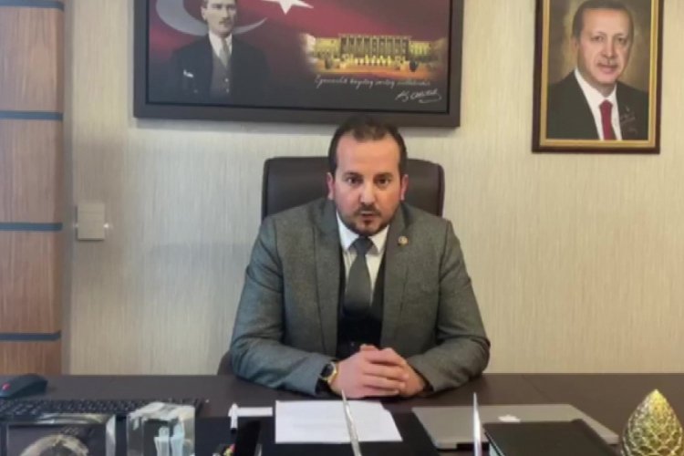 Bursa Milletvekili &Ouml;zen: "Nobel Edebiyat &Ouml;d&uuml;l&uuml;'n&uuml;n Handkle'ye verilmesi tam bir skandal"