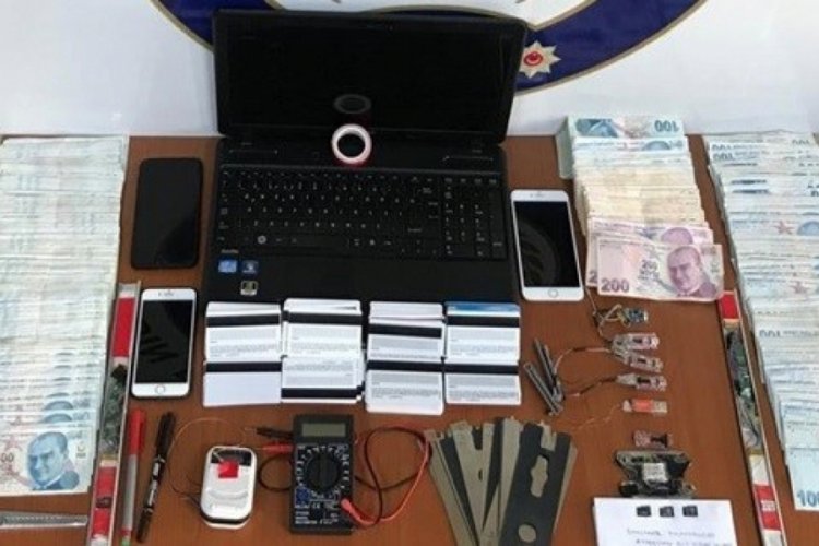 Kart dolandırıcılığı şebekesi &ccedil;&ouml;kertildi