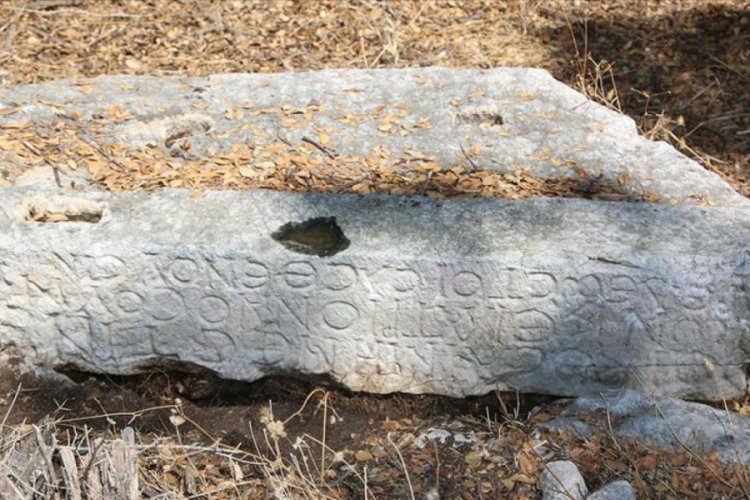 Muğla'da antik kent yakınlarında yazıtlar bulundu