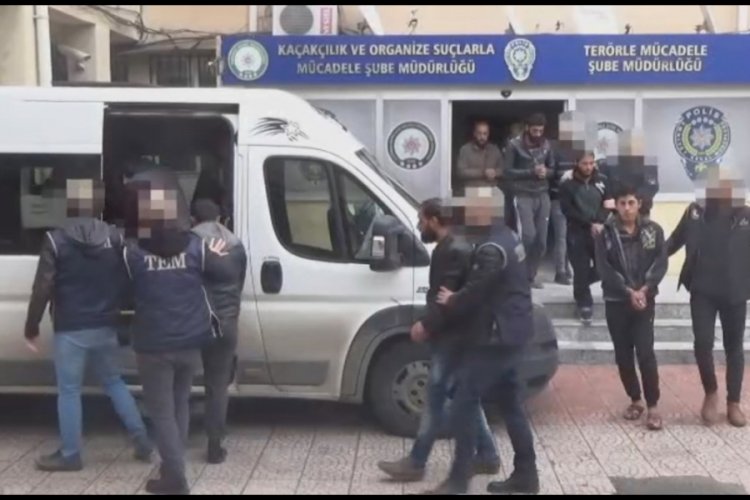 Barış Pınarı Harekatı'nda yakalanan 8 ter&ouml;rist tutuklandı