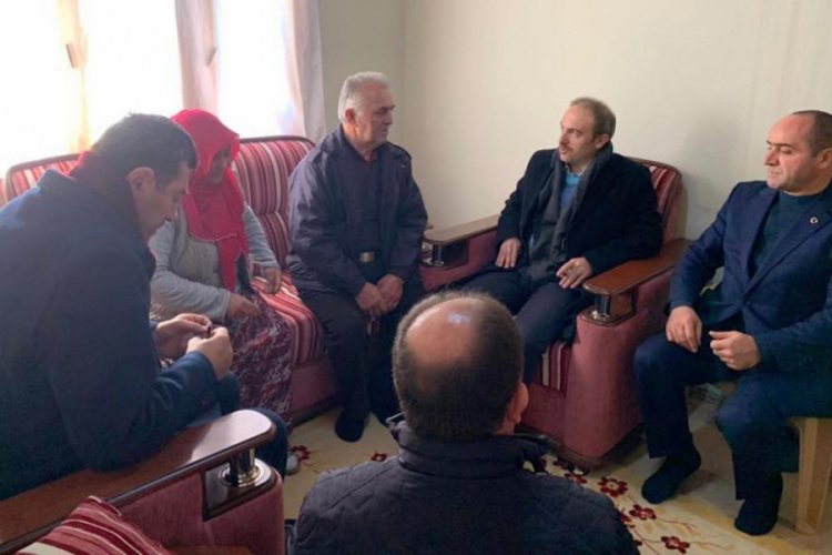 Vali, şehit ailesini ziyaret etti