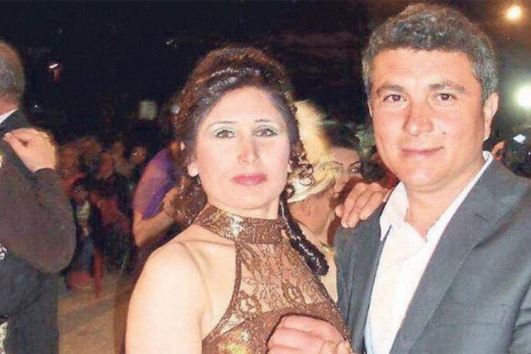 Kafasını duvarlara vurarak d&ouml;vd&uuml;! "Bakımsızsın"