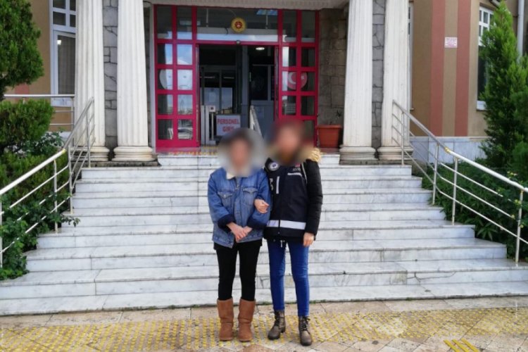 Uyuşturucu satıcısı kadın yakalandı