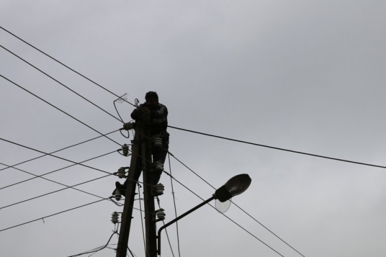 Turkiye Den Tal Abyad A Elektrik Bursada Bugun Bursa Bursa Haber Bursa Haberi Bursa Haberleri Bursa