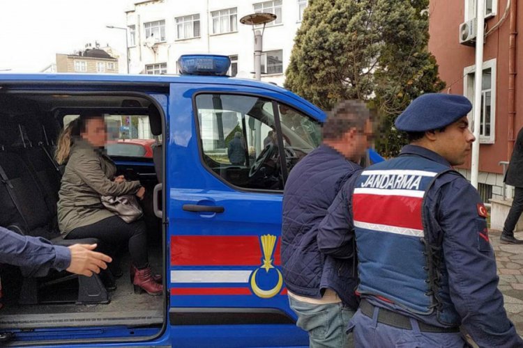 G&ouml;&ccedil;men ka&ccedil;ak&ccedil;ılığına 3 g&ouml;zaltı