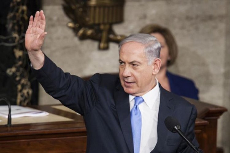 Netanyahu elindeki bakanlık koltuklarını bırakıyor