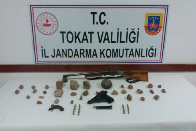 K&ouml;ye tarihi eser ka&ccedil;ak&ccedil;ılığı operasyonu yapıldı