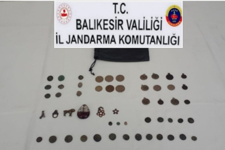 İnternetten tarihi eser satmaya &ccedil;alıştı