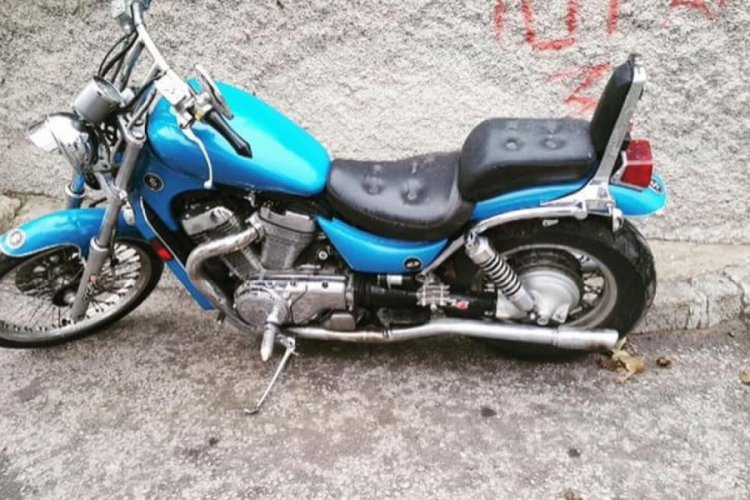 Motosiklet &ccedil;alan ş&uuml;pheliler yakalandı