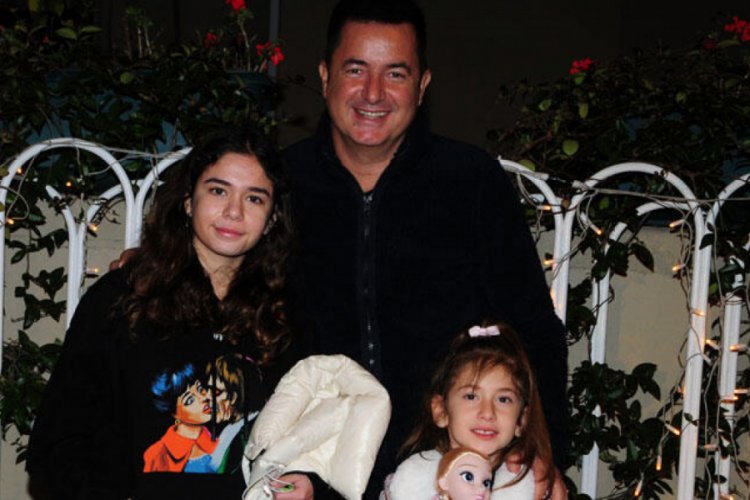 Acun Ilıcalı kızlarıyla yemek yedi