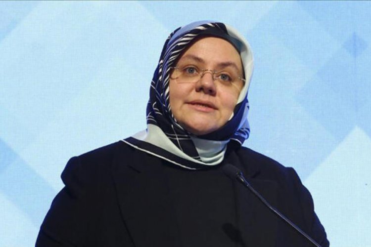 Bakan Sel&ccedil;uk'tan EYT a&ccedil;ıklaması