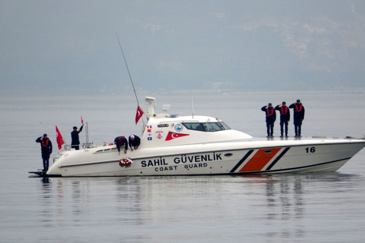 Mesudiye Zırhlısı şehitleri i&ccedil;in anma t&ouml;reni d&uuml;zenlendi