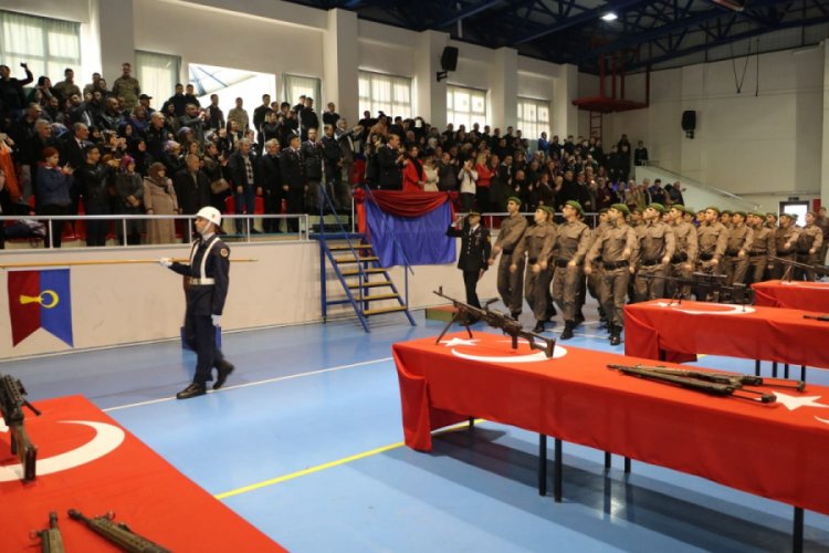 Bursa'da 27'nci d&ouml;nem bedelli askerler yemin etti