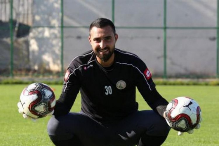 Sivas Belediyespor'da kaleci Hayrullah kadro dışı bırakıldı