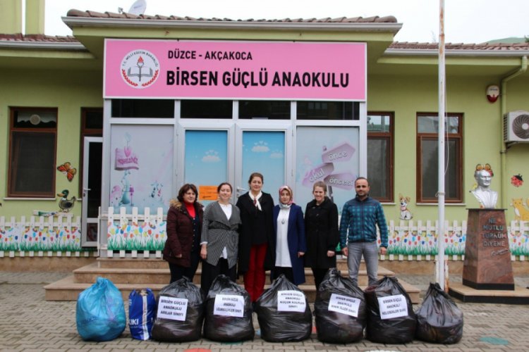 Miniklerden yardım kampanyasına destek geldi
