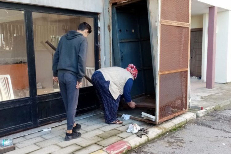 Asans&ouml;r&uuml; tamir ederken &ouml;l&uuml;mden d&ouml;nd&uuml;