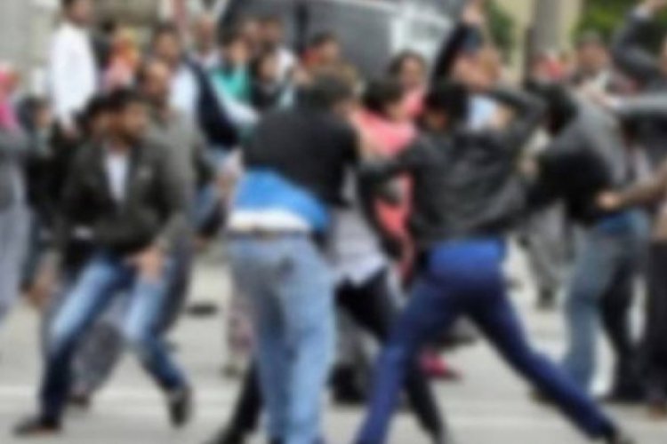 20 kişilik grup, 3 kişiyi &ouml;ld&uuml;resiye d&ouml;vd&uuml;