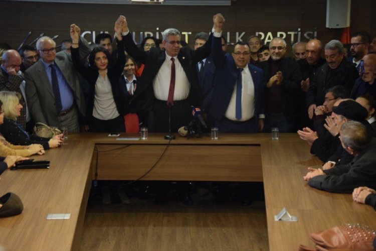 CHP Bursa'da il başkanlığına ilk aday Erol G&uuml;lmez oldu!