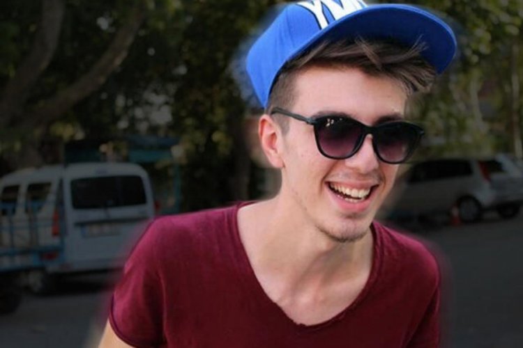 T&uuml;rk Youtuber cinayet işlemişti! &Ouml;ld&uuml;r&uuml;len gencin babası konuştu