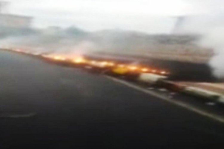 Y&uuml;ksek gerilim hattı kablosu yanarak koptu