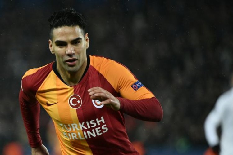 Radamel Falcao 74 g&uuml;n sonra 11'de