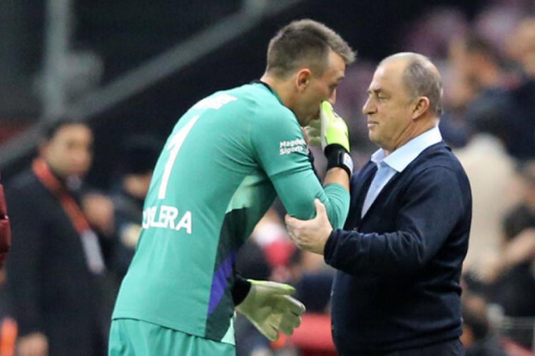 Muslera: "Ge&ccedil;en seneyi unutmayın!"