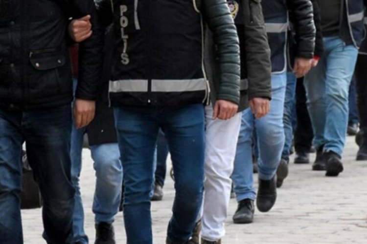 FET&Ouml; yalanıyla dolandırıcılığa 5 g&ouml;zaltı