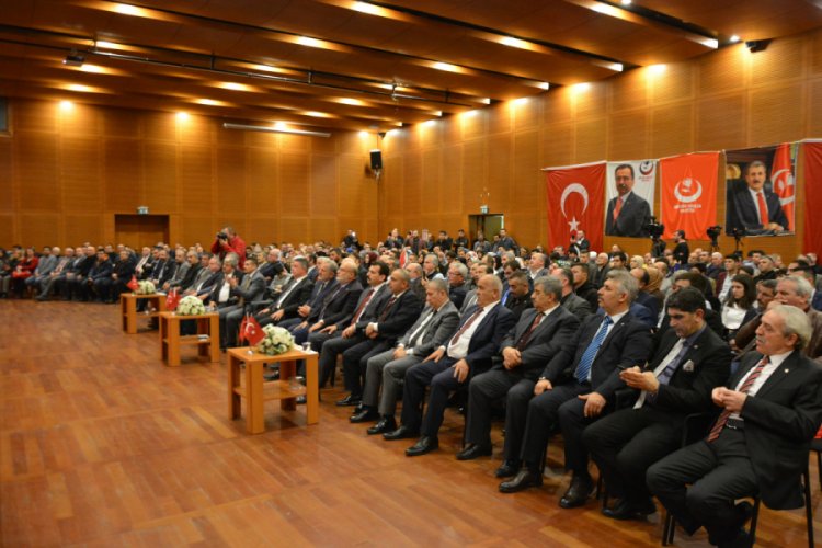 BBP Genel Başkanı Destici Bursa'da ABD'ye tepki g&ouml;sterdi