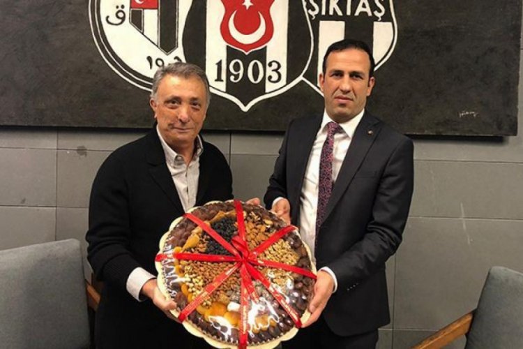 Adil Gevrek ve &Ccedil;ebi'den dostluk mesajları
